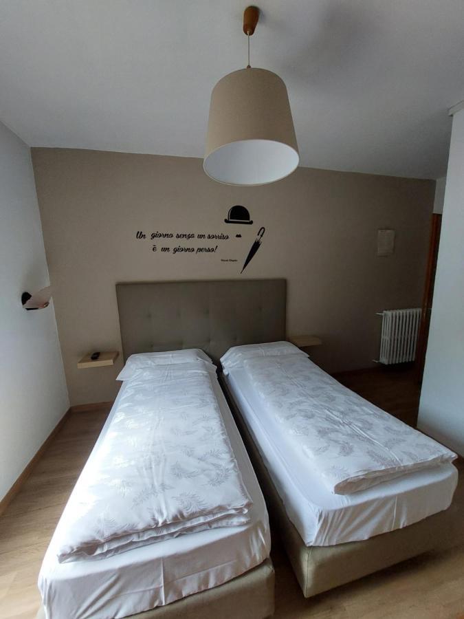 Garni Monika Bed and Breakfast Canazei Exteriör bild