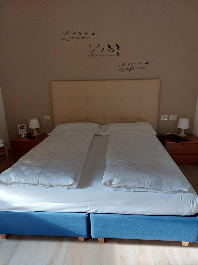 Garni Monika Bed and Breakfast Canazei Exteriör bild